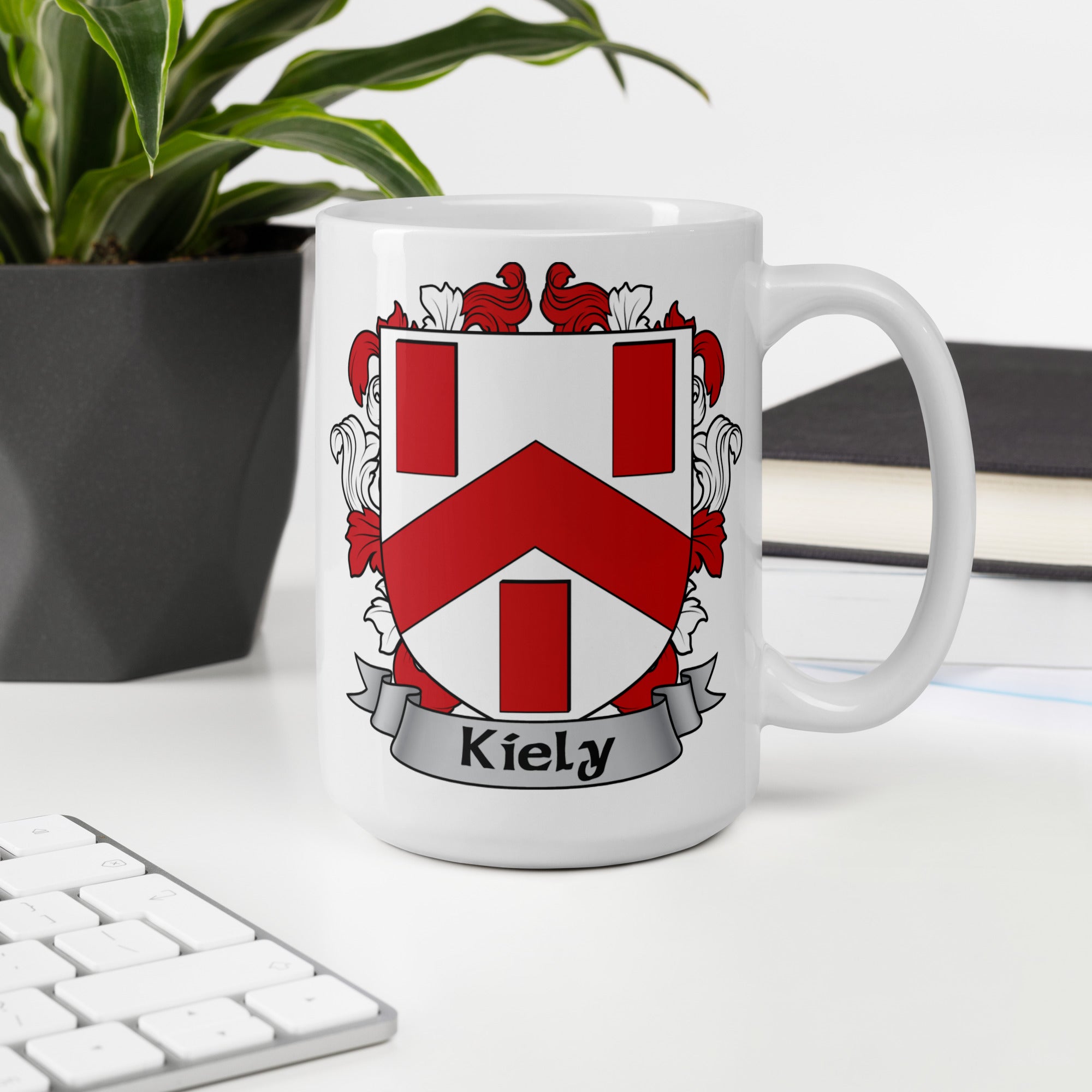 7.62 Design Kiely tazza ceramica 15oz stemma irlandese