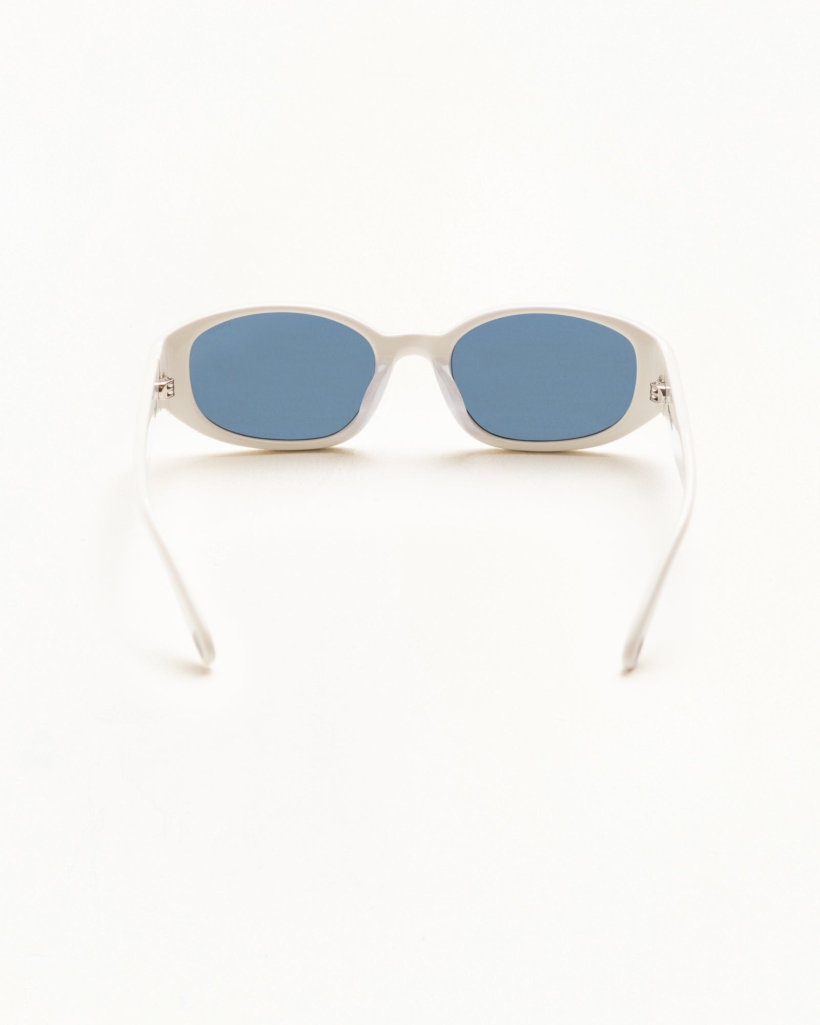 Stussy Roman Sunglasses occhiali bone protezione UV