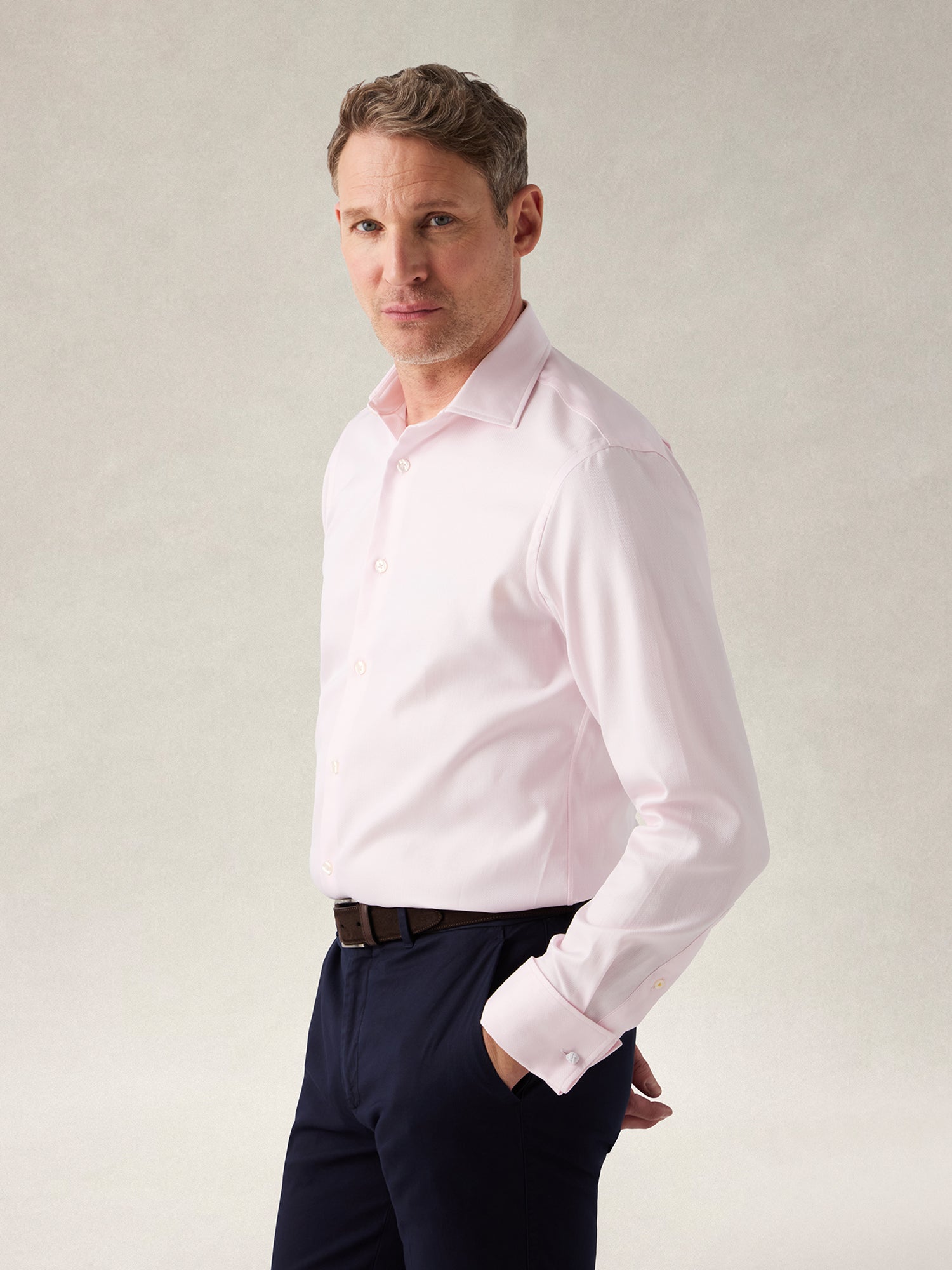 Robert Talbott Reynolds camicia rosa herringbone gemelli