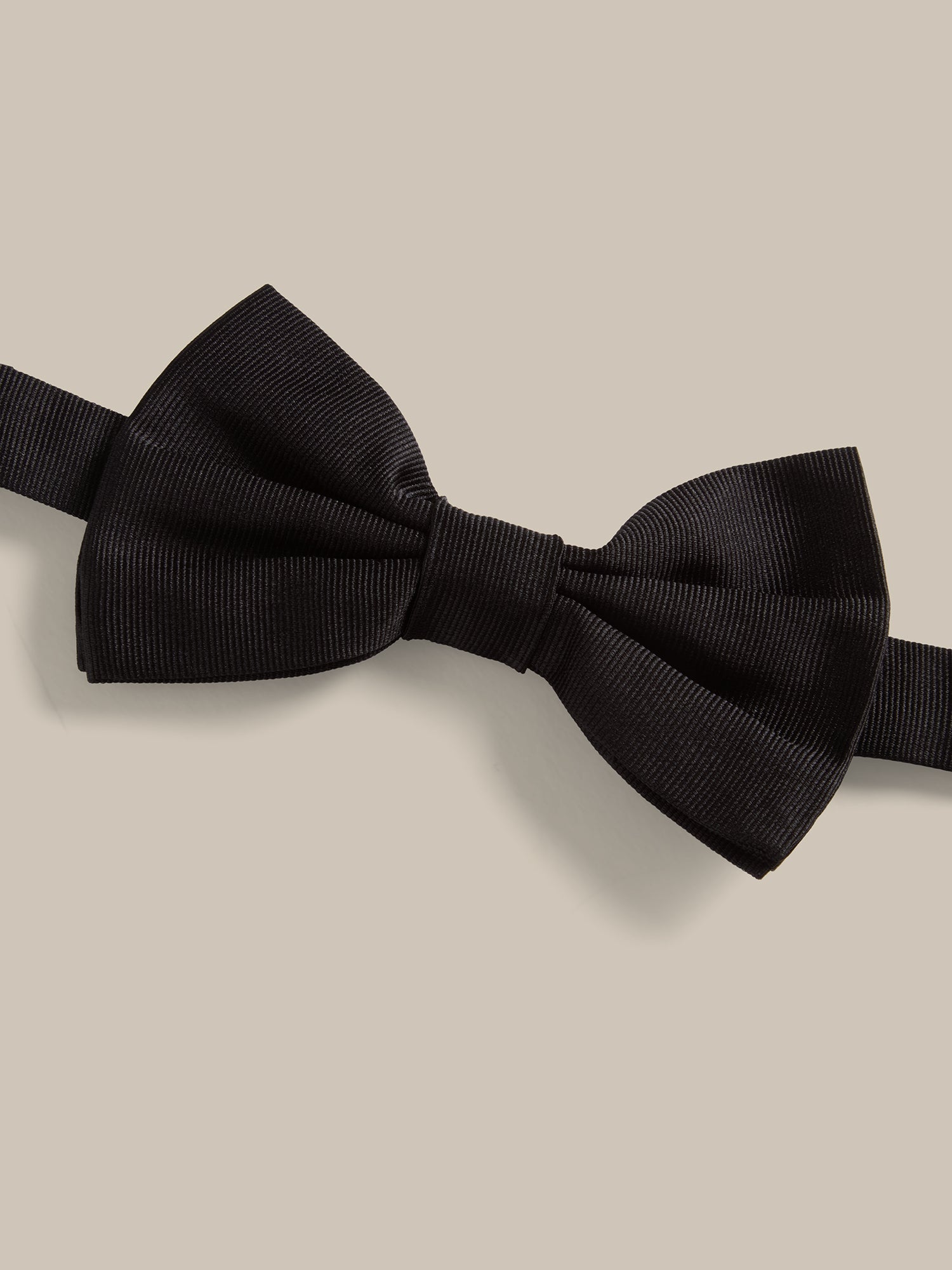 Robert Talbott Walter papillon seta nero pre-annodato