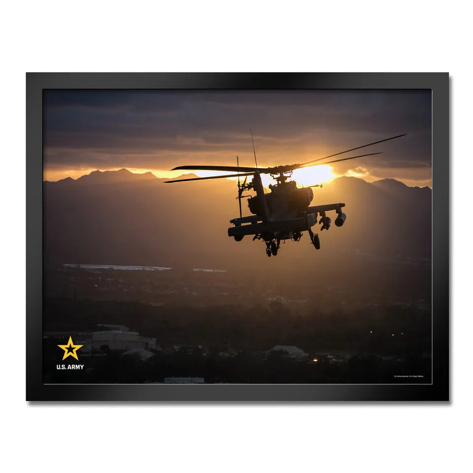 7.62 Design AH-64 Apache stampa incorniciata 14x20 army