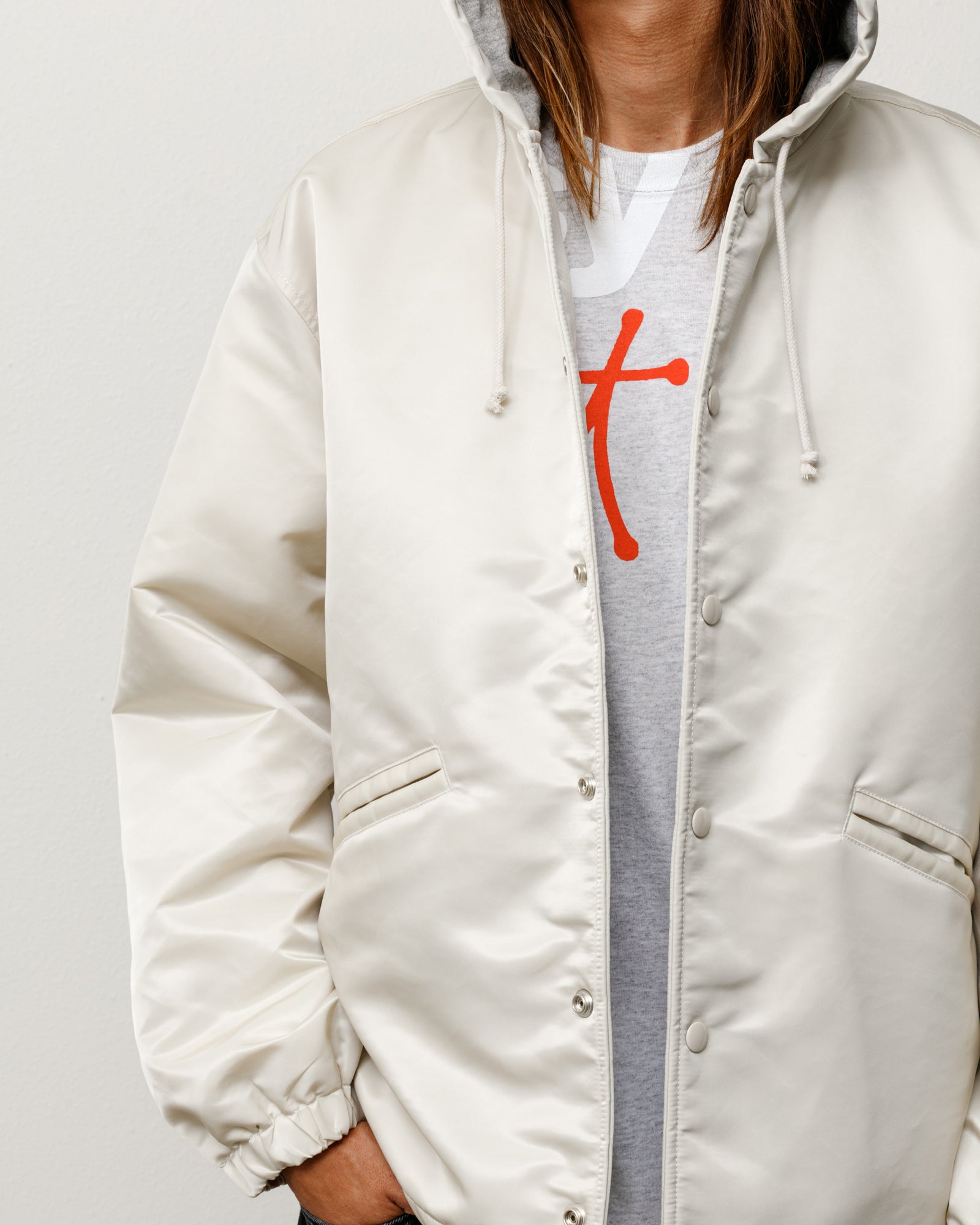 Stussy Hooded Coaches Jacket giacca bone nylon satinato