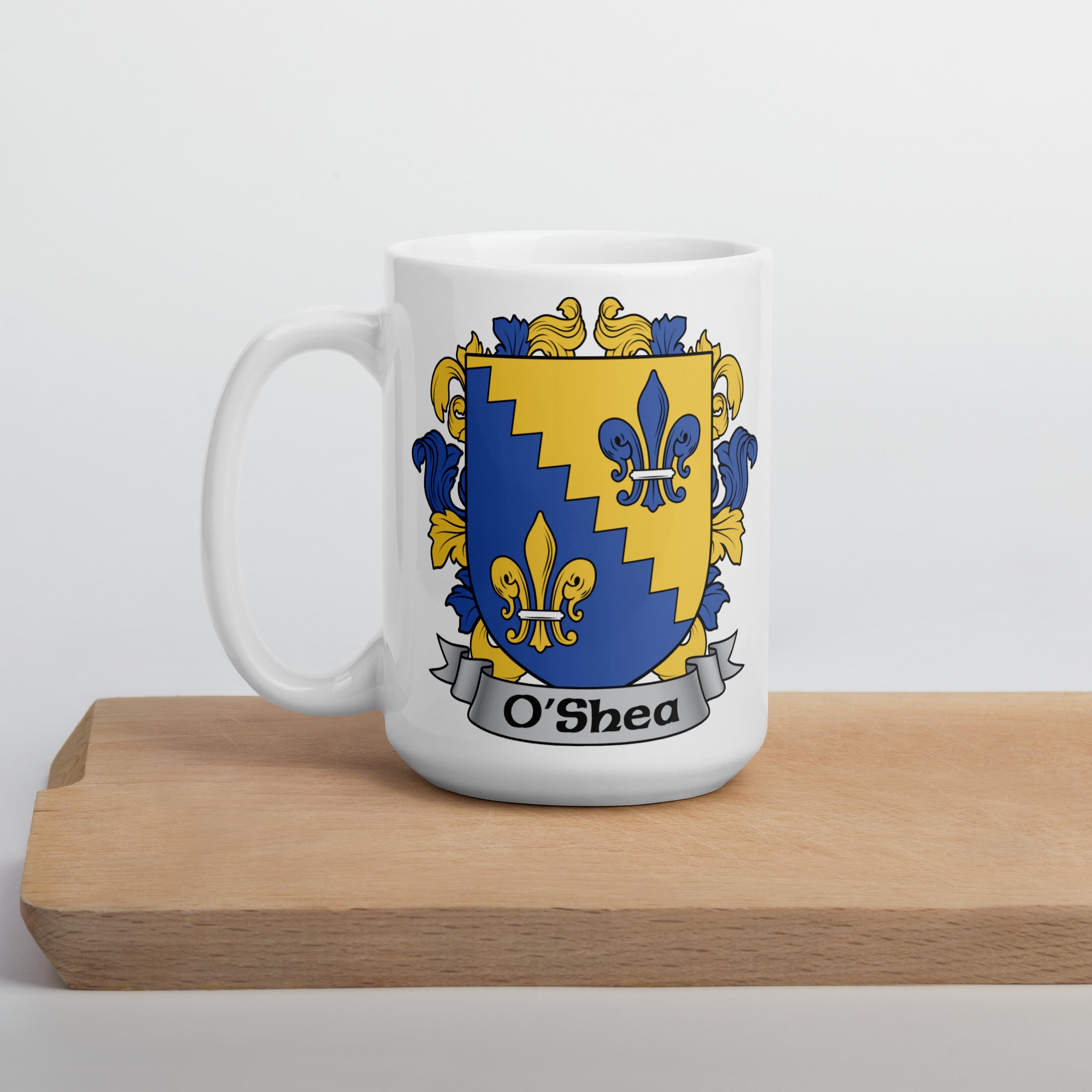 7.62 Design O'Shea Crest Tazza ceramica 443 ml stemma