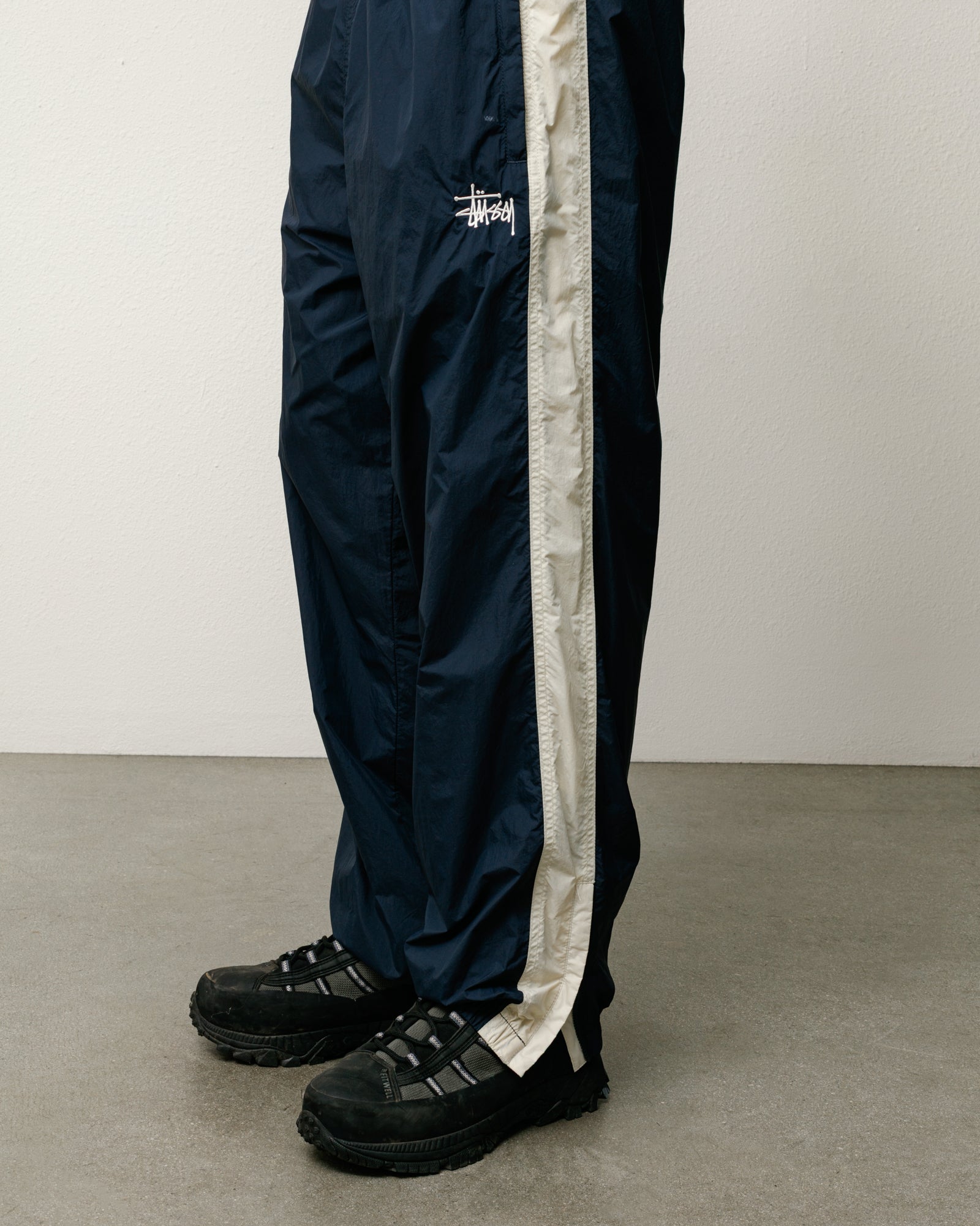 Stussy Side Stripe Track Pant pantaloni blu navy nylon