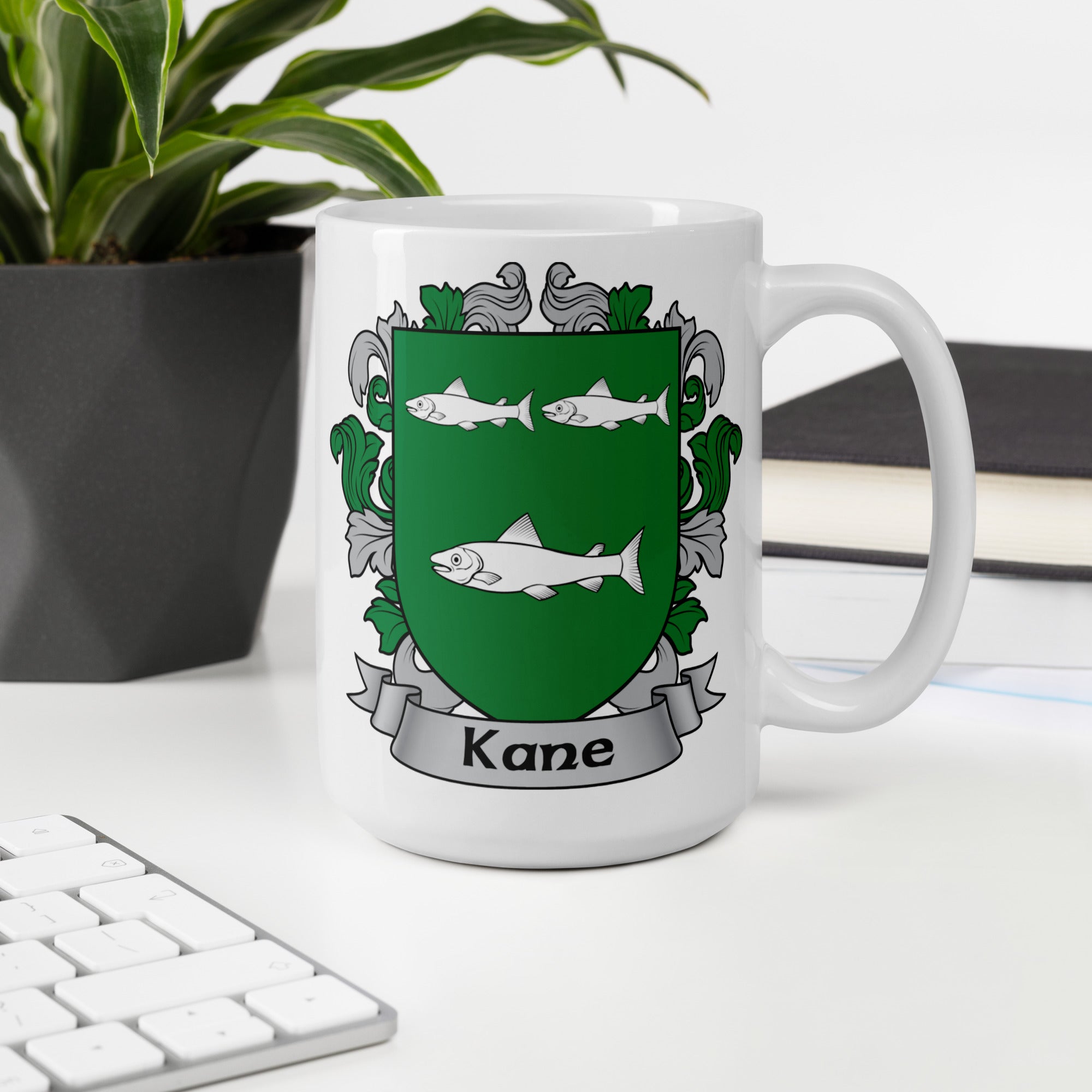 7.62 Design Kane tazza ceramica 15oz stemma irlandese