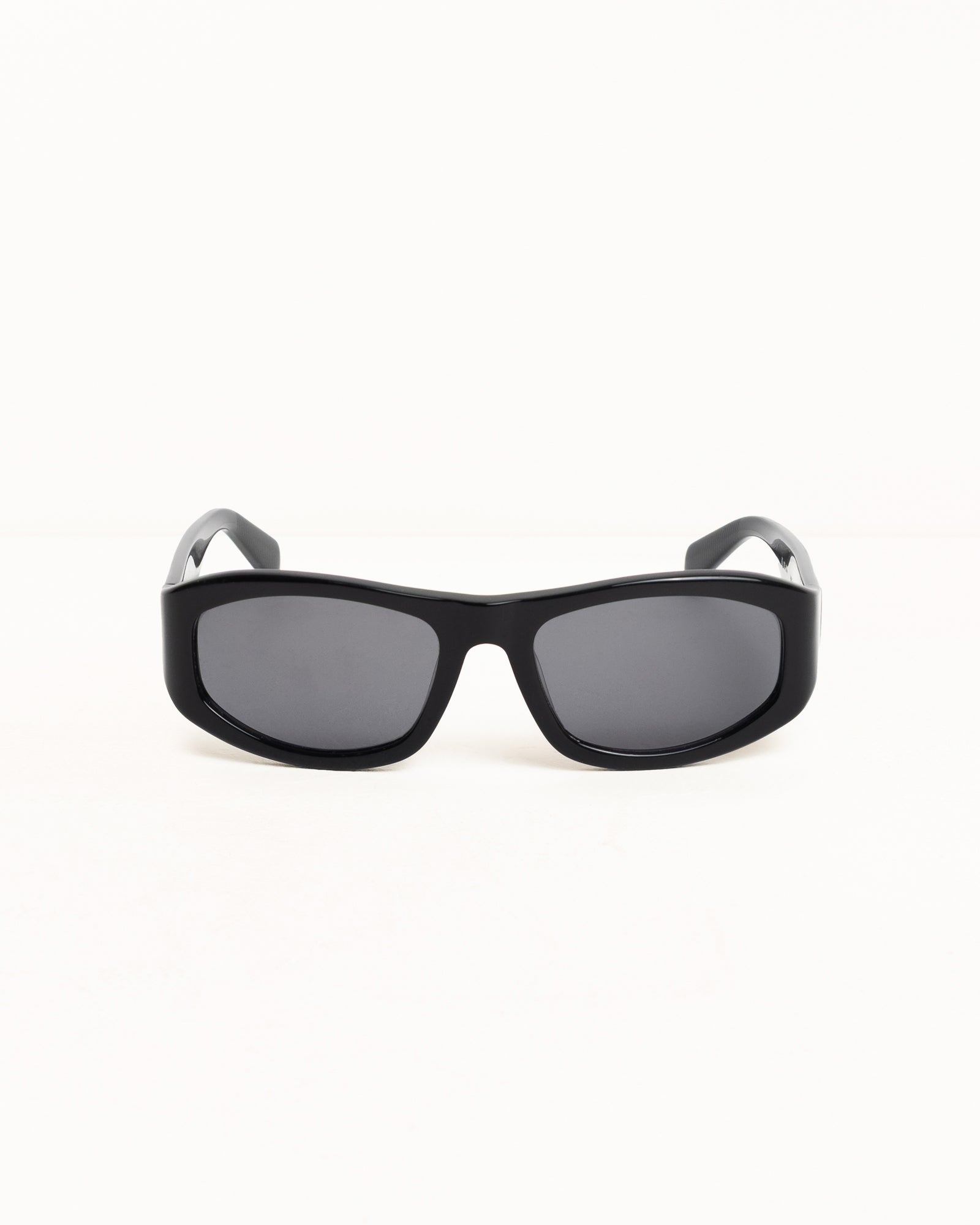 Stussy Landon Sunglasses occhiali neri bioacetato