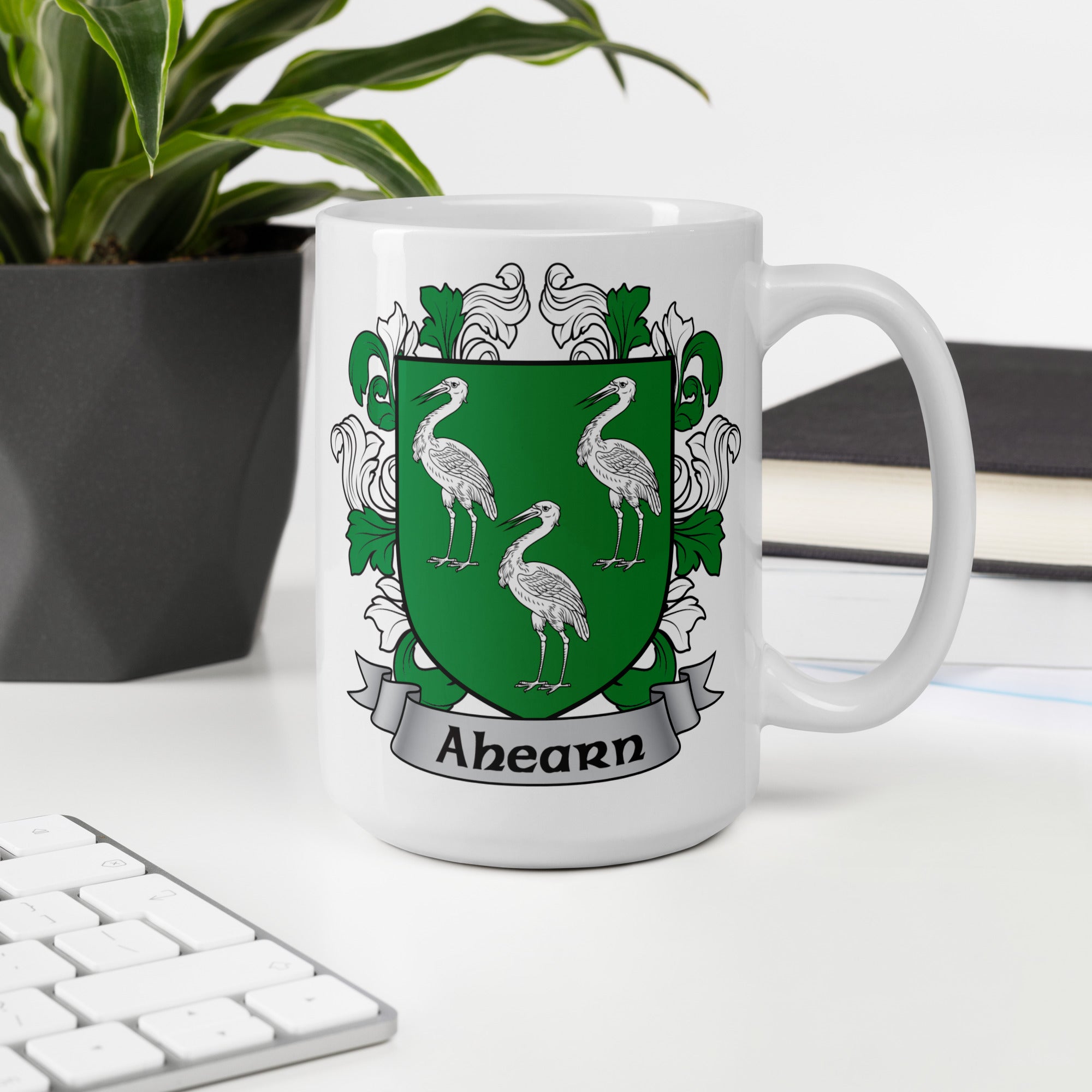 7.62 Design Ahearn tazza ceramica 15oz stemma irlandese