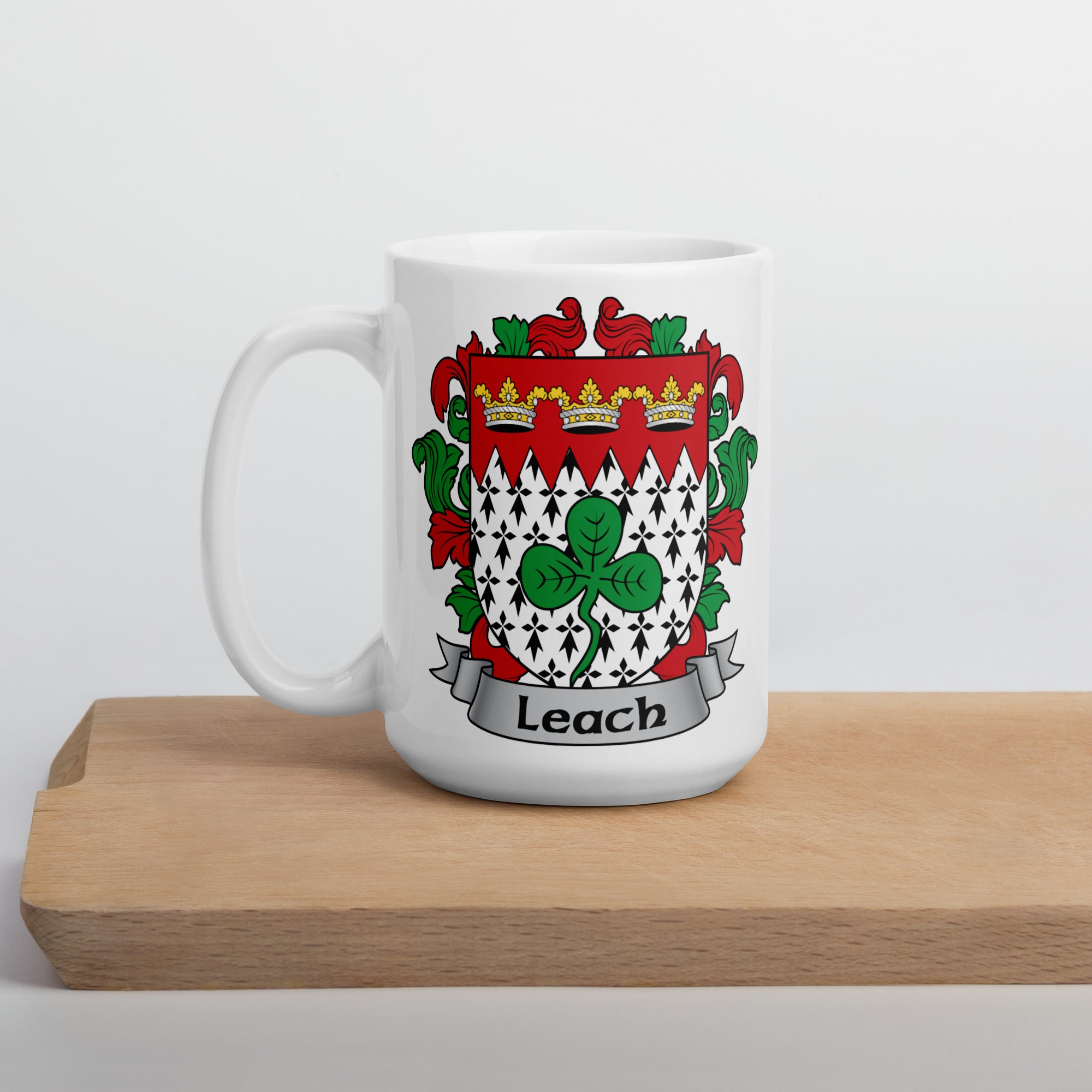 7.62 Design Leach Irish Crest Tazza ceramica 450 ml stemma