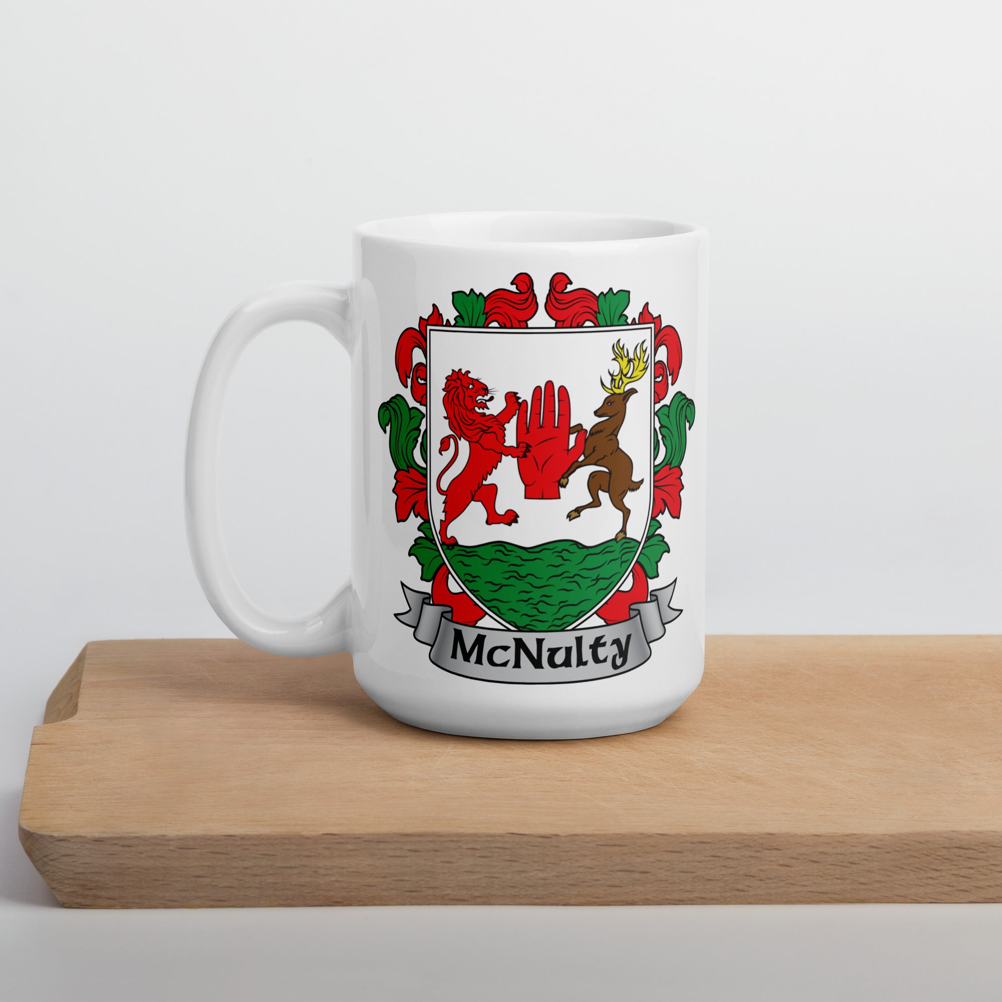 7.62 Design McNulty Irish Crest Mug ceramica 15oz stemma