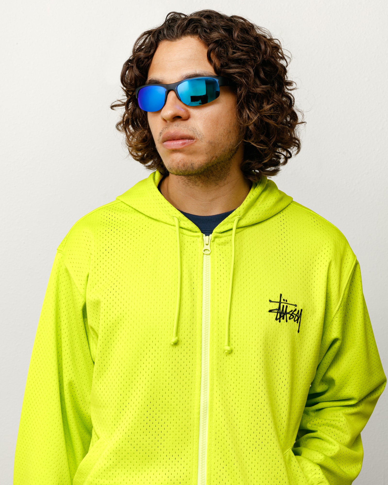 Stussy Hiro Sunglasses occhiali da sole frost black/lente blu polarizzati