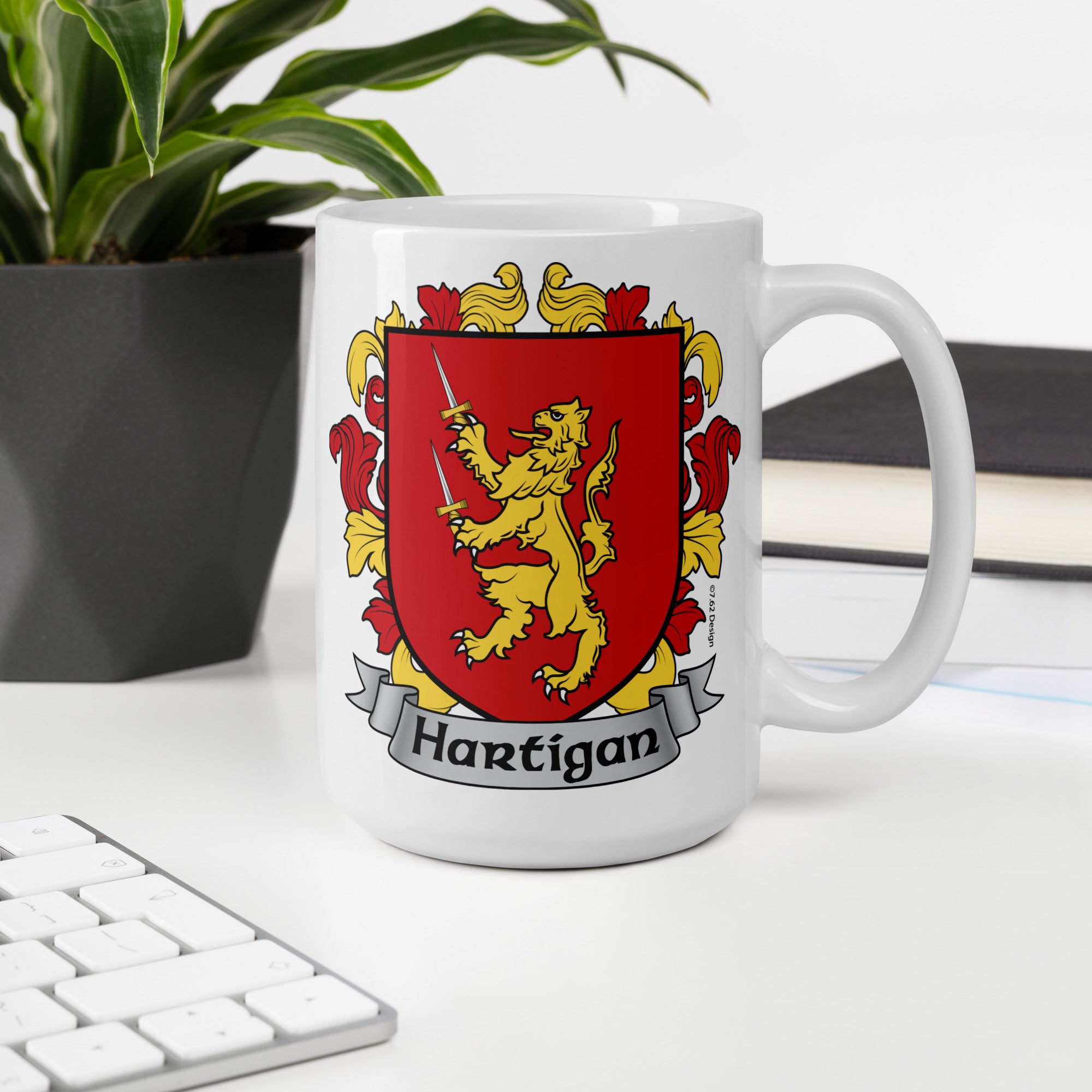 7.62 Design Hartigan tazza mug ceramica 15oz stemma irlandese