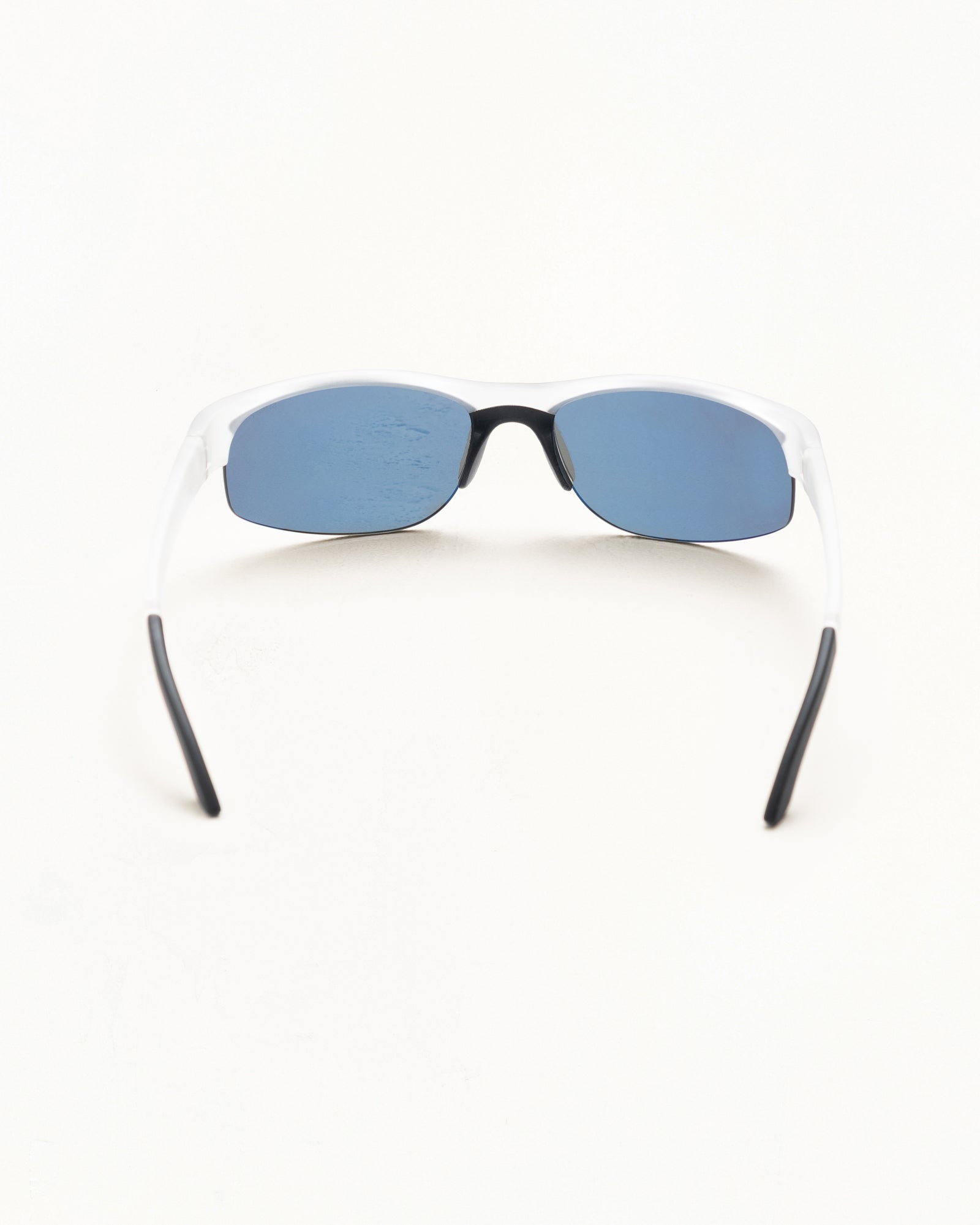 Stussy Hiro occhiali da sole Frost Clear specchiati polarizzati