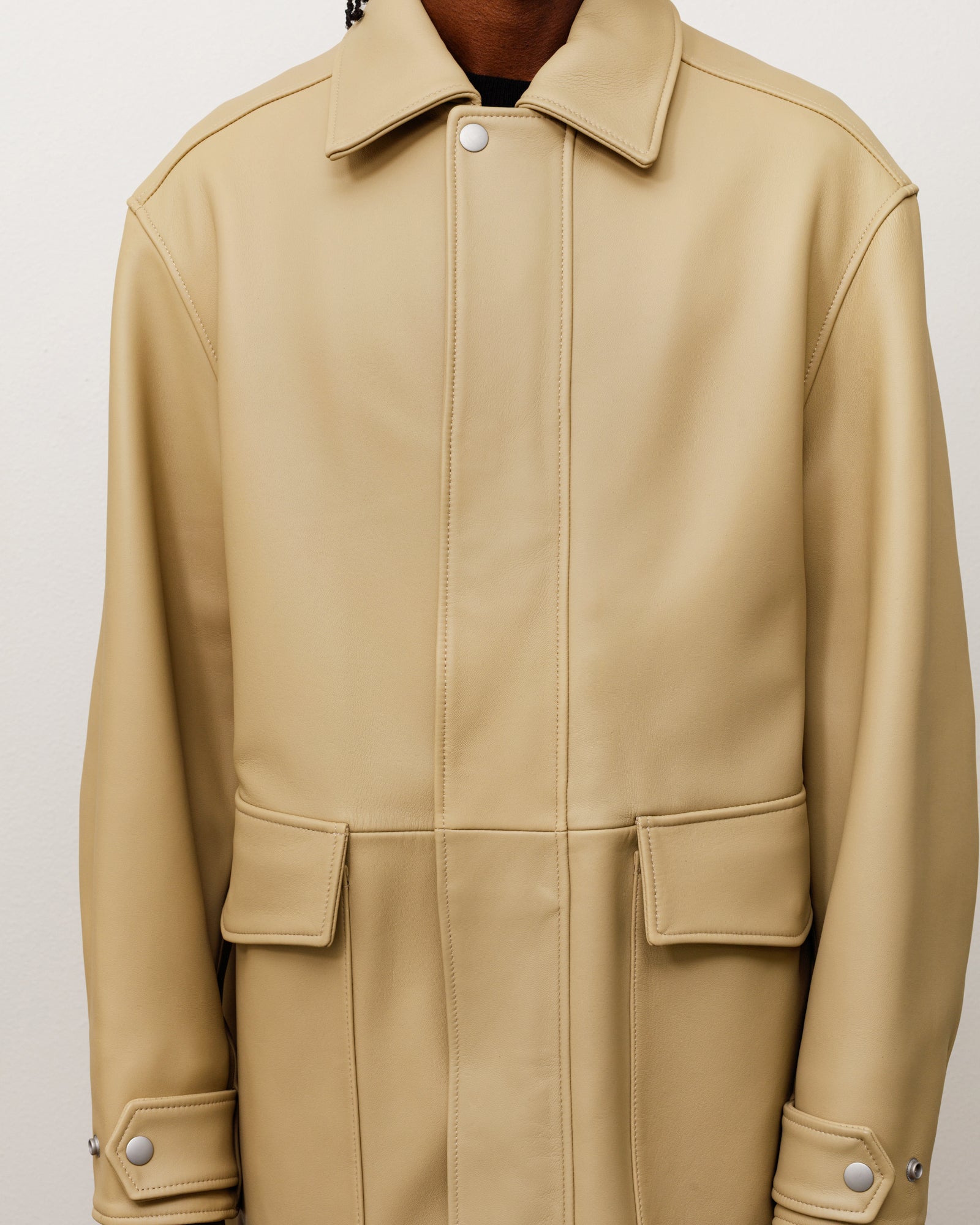 Stussy Spolverino in pelle cappotto sand pelle