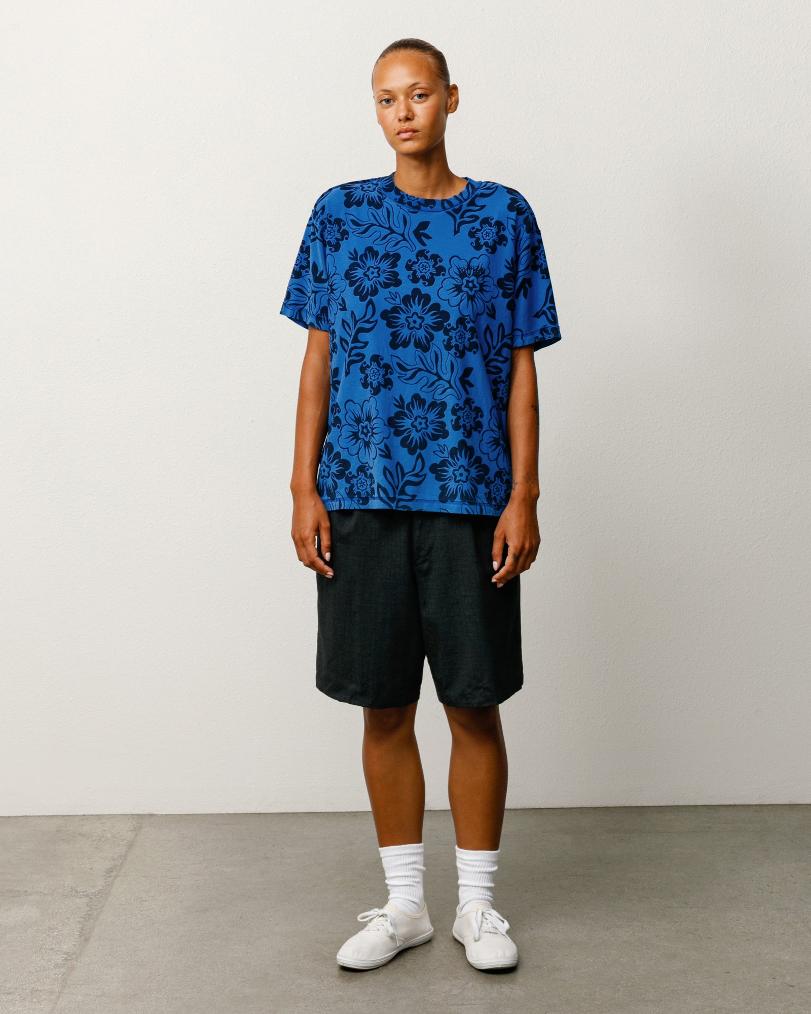 Stussy Lazy Floral Tee maglietta blu Sport Blue floreale cotone