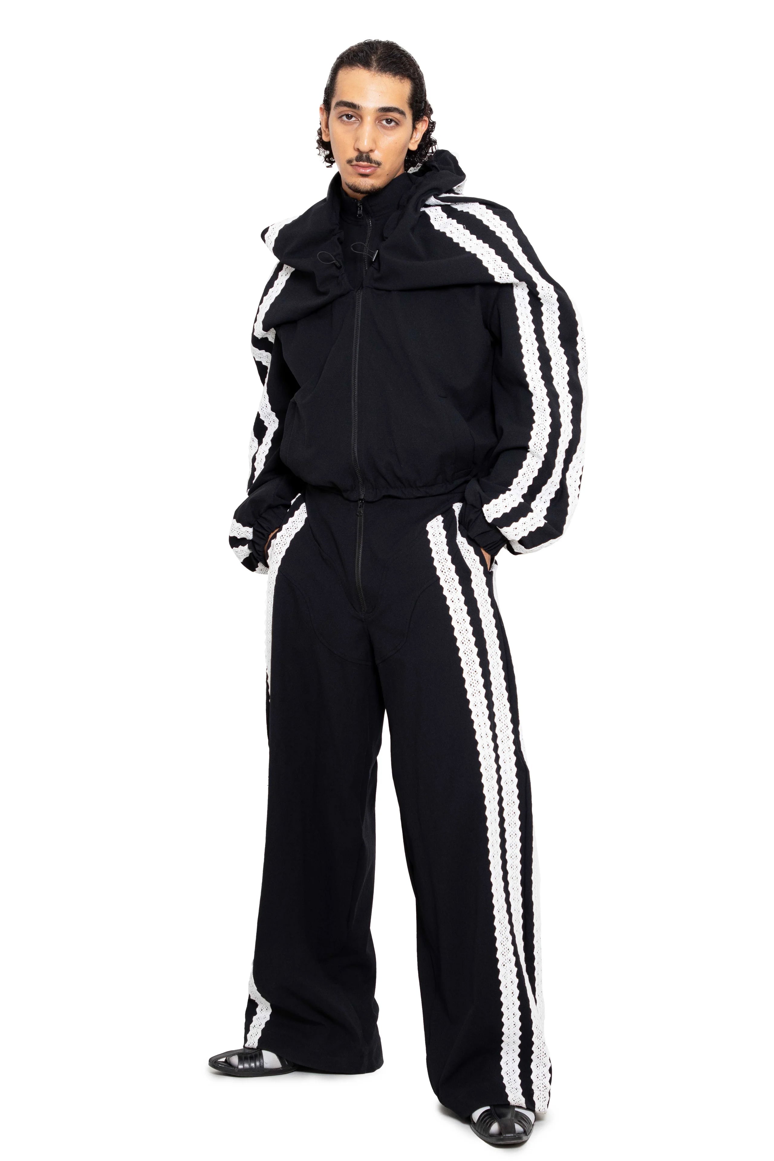 Trashy Clothing Dod Identity Giacca nera cappuccio