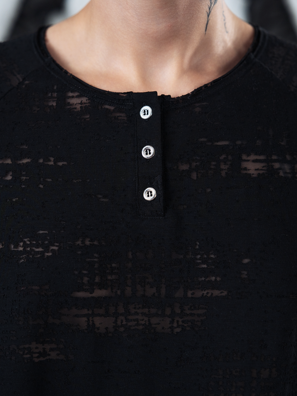 Tiat Occulta bellezza Serafino camicia cotone laserato