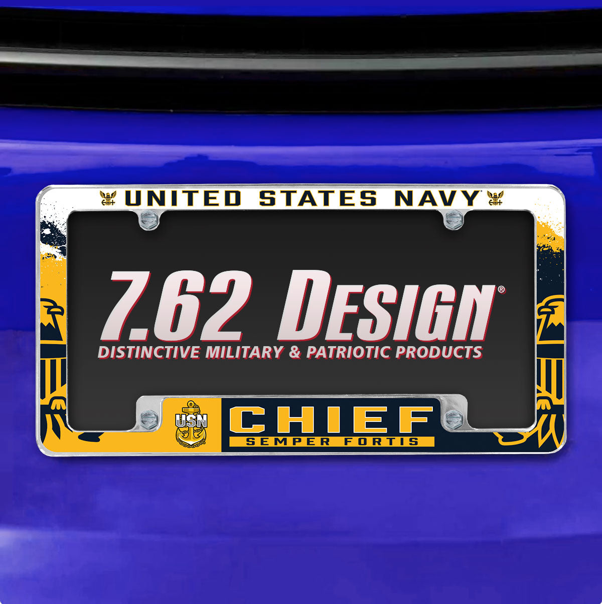 7.62 Design Navy Chief cornice targa auto cromata