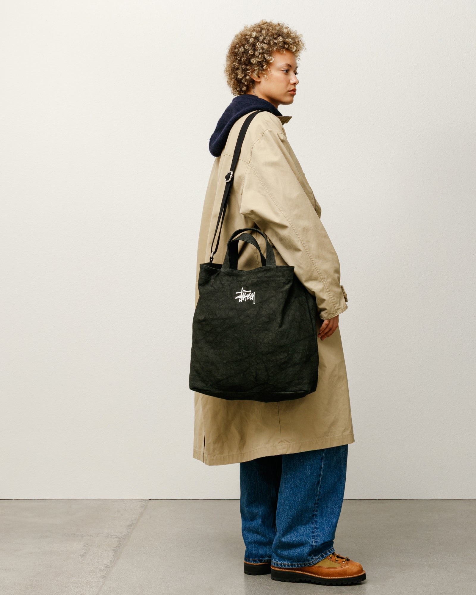 Stussy Canvas Crossbody Bag borsa tela nero 16 pollici