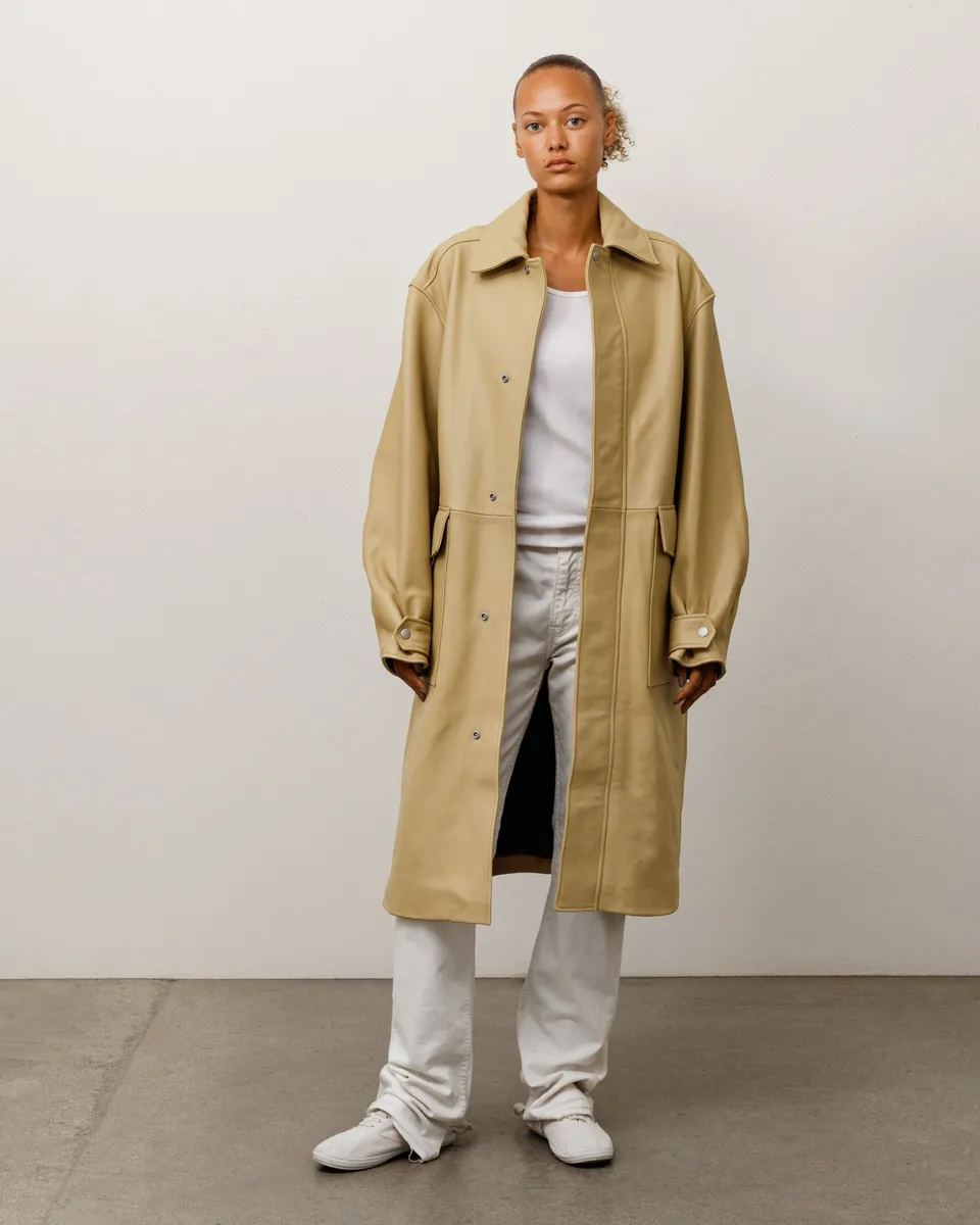 Stussy Spolverino in pelle cappotto sand pelle