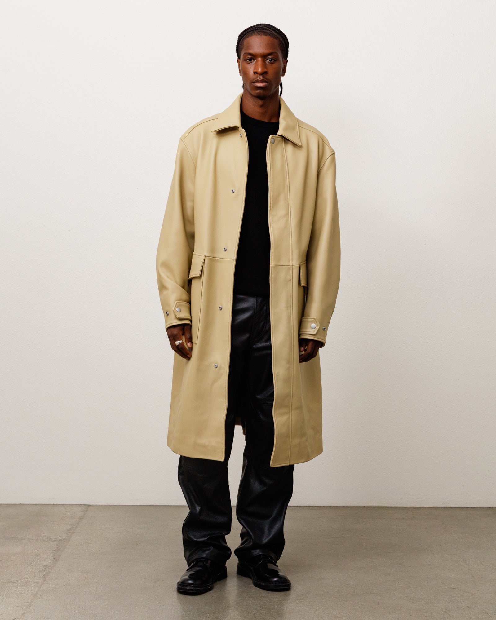 Stussy Spolverino in pelle cappotto sand pelle