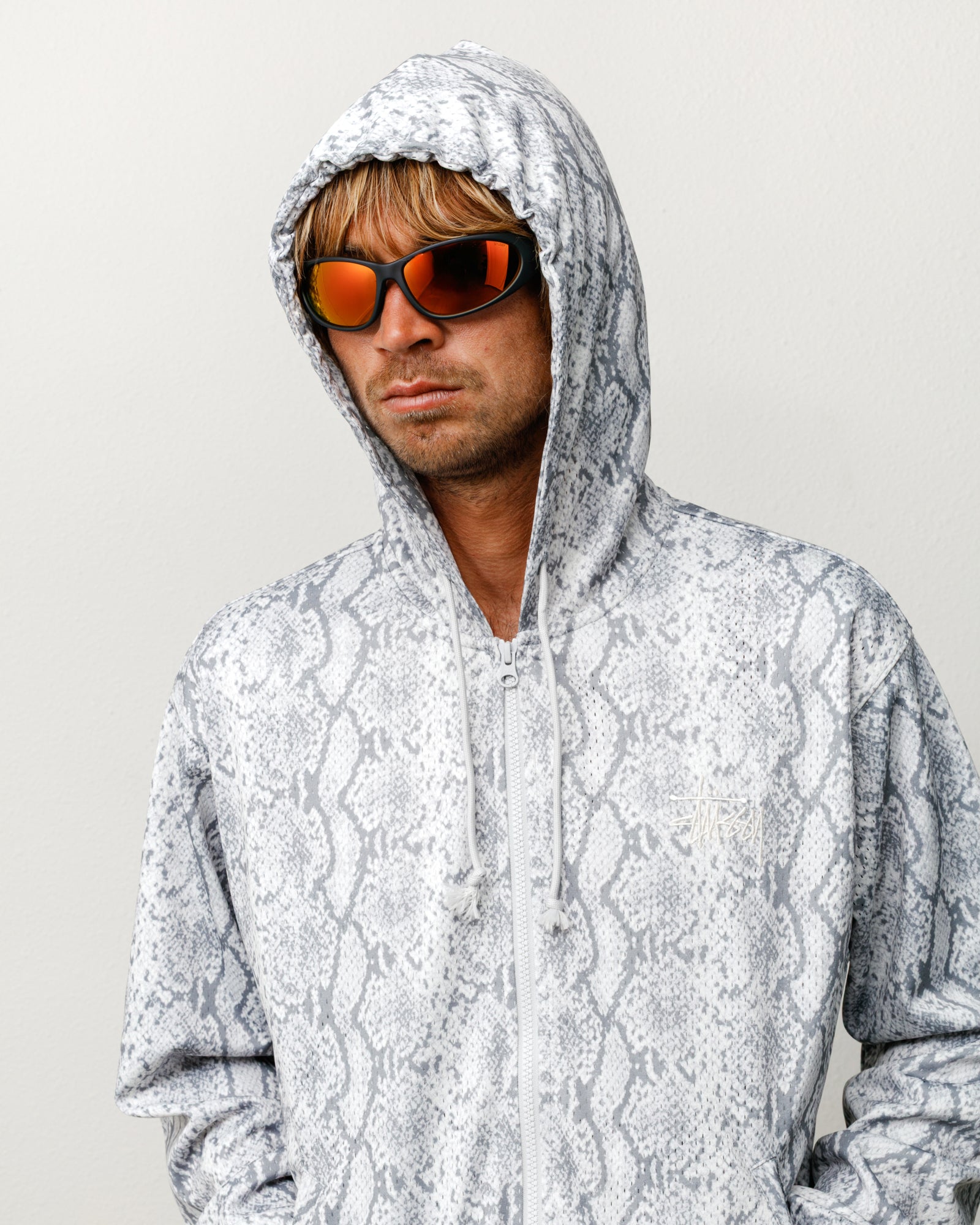 Stussy Adrian Sunglasses occhiali Frost Black polarizzati