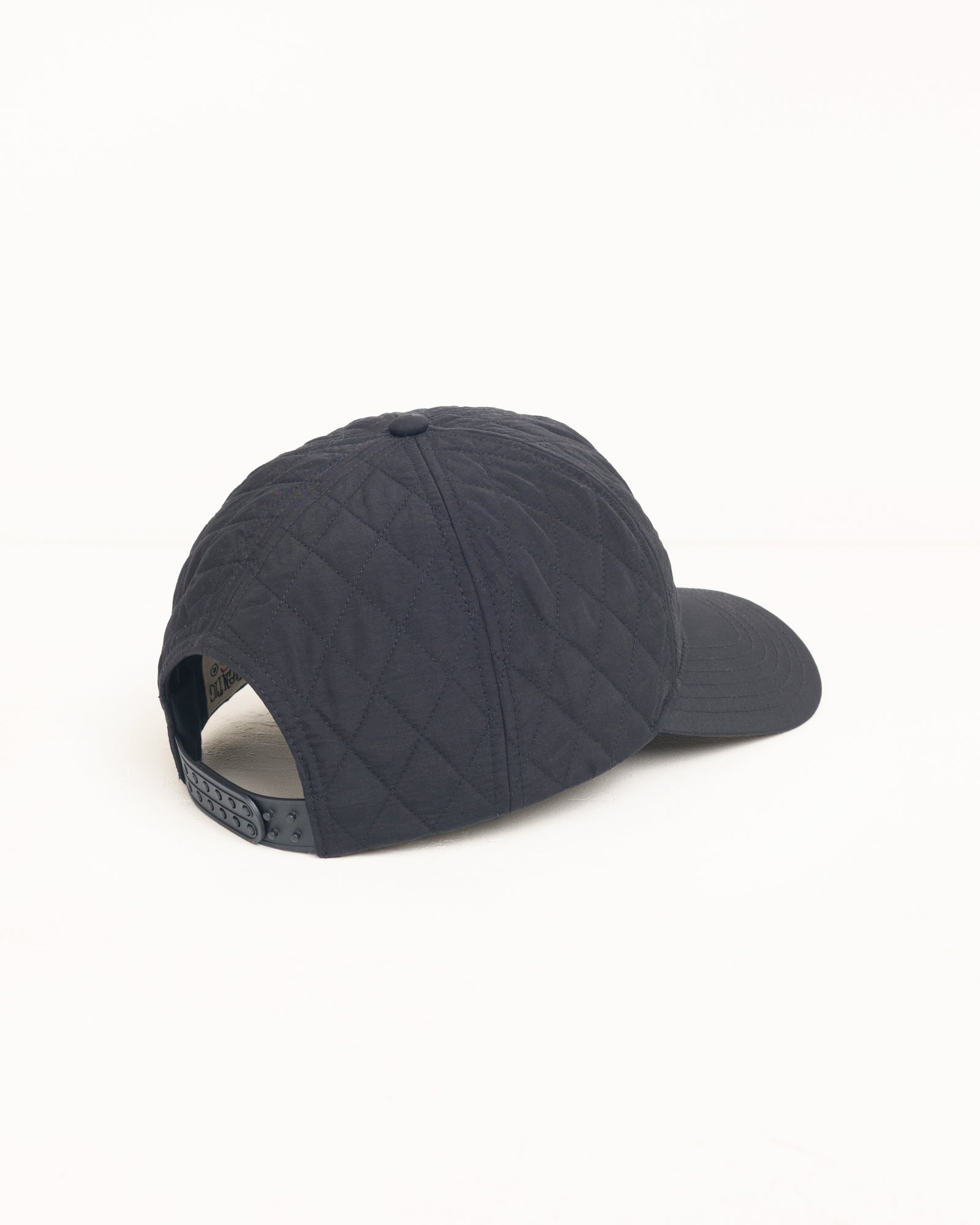 Stussy Headwear Quilted Surfwalk Snapback cappello Black nylon
