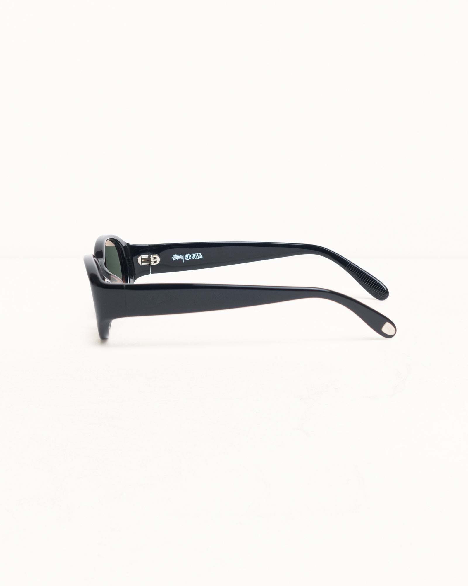 Stussy Roman Sunglasses occhiali neri lente verde