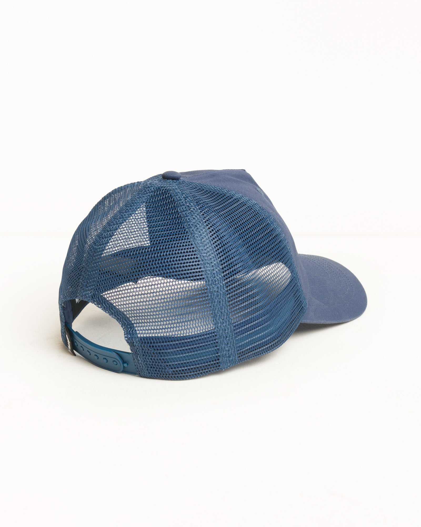 Stussy Cursive Stitch Trucker cappello navy taglia unica