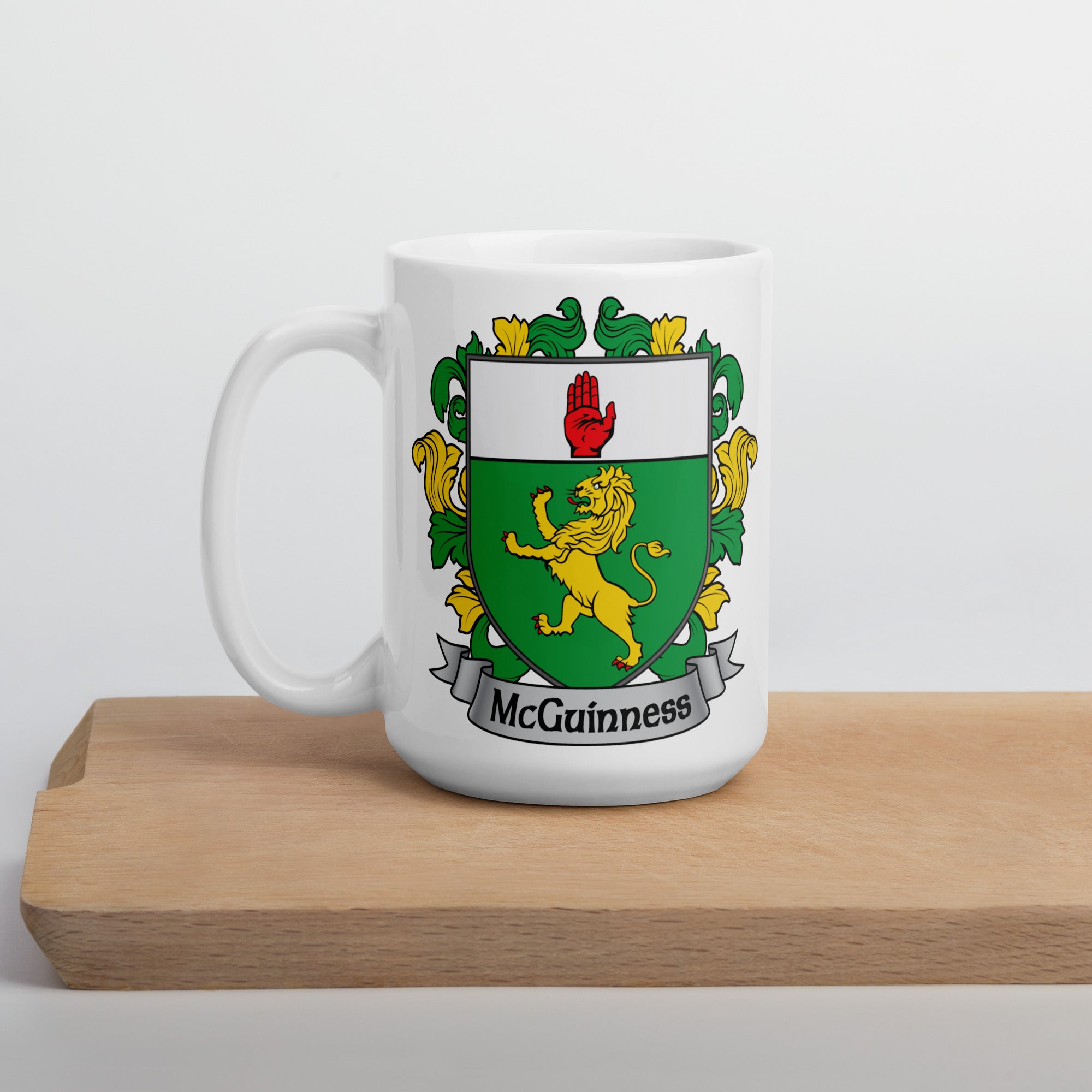 7.62 Design McGuinness Tazza Mug Ceramica 15 oz Stemma Irlandese