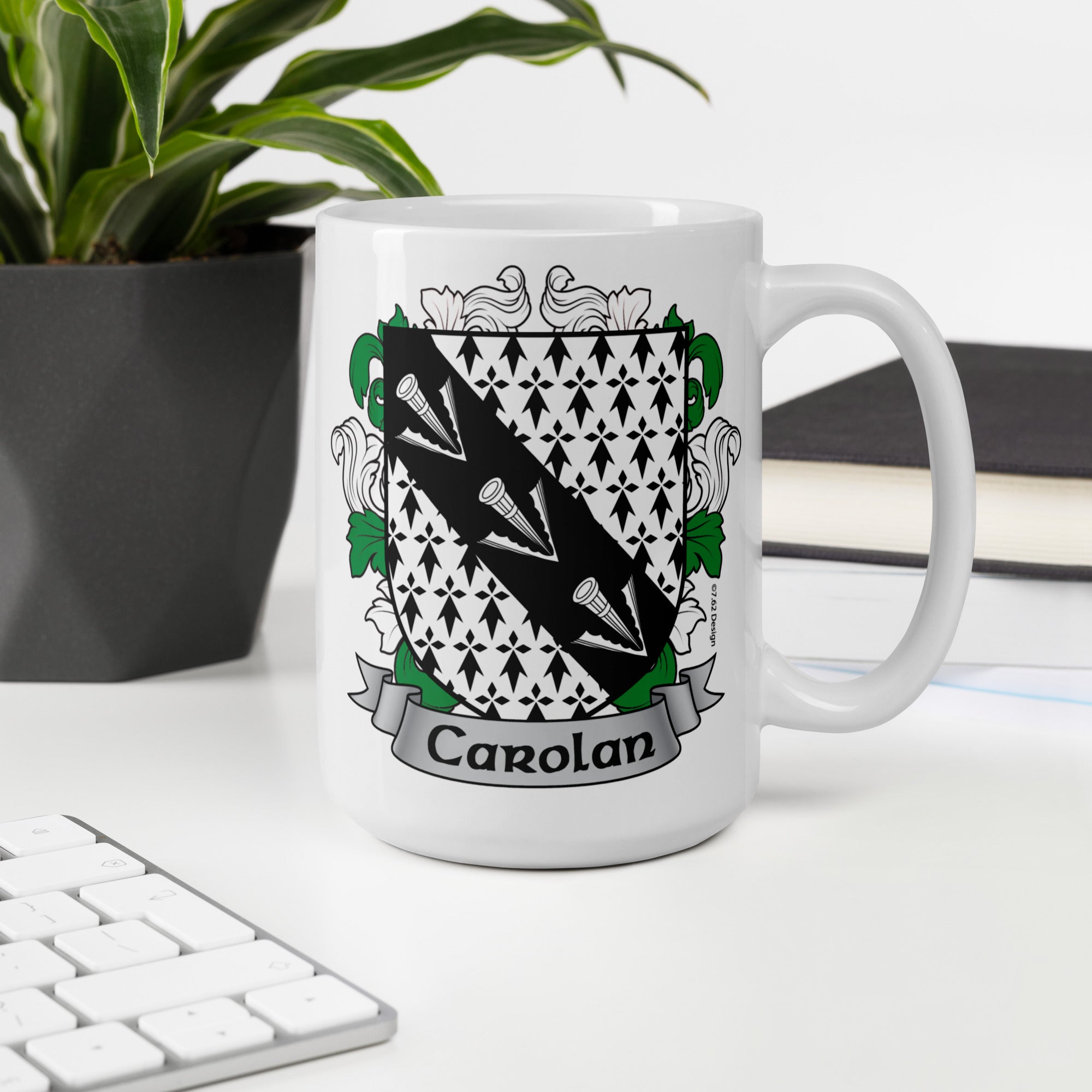 7.62 Design Carolan Irish Tazza ceramica 15oz stemma