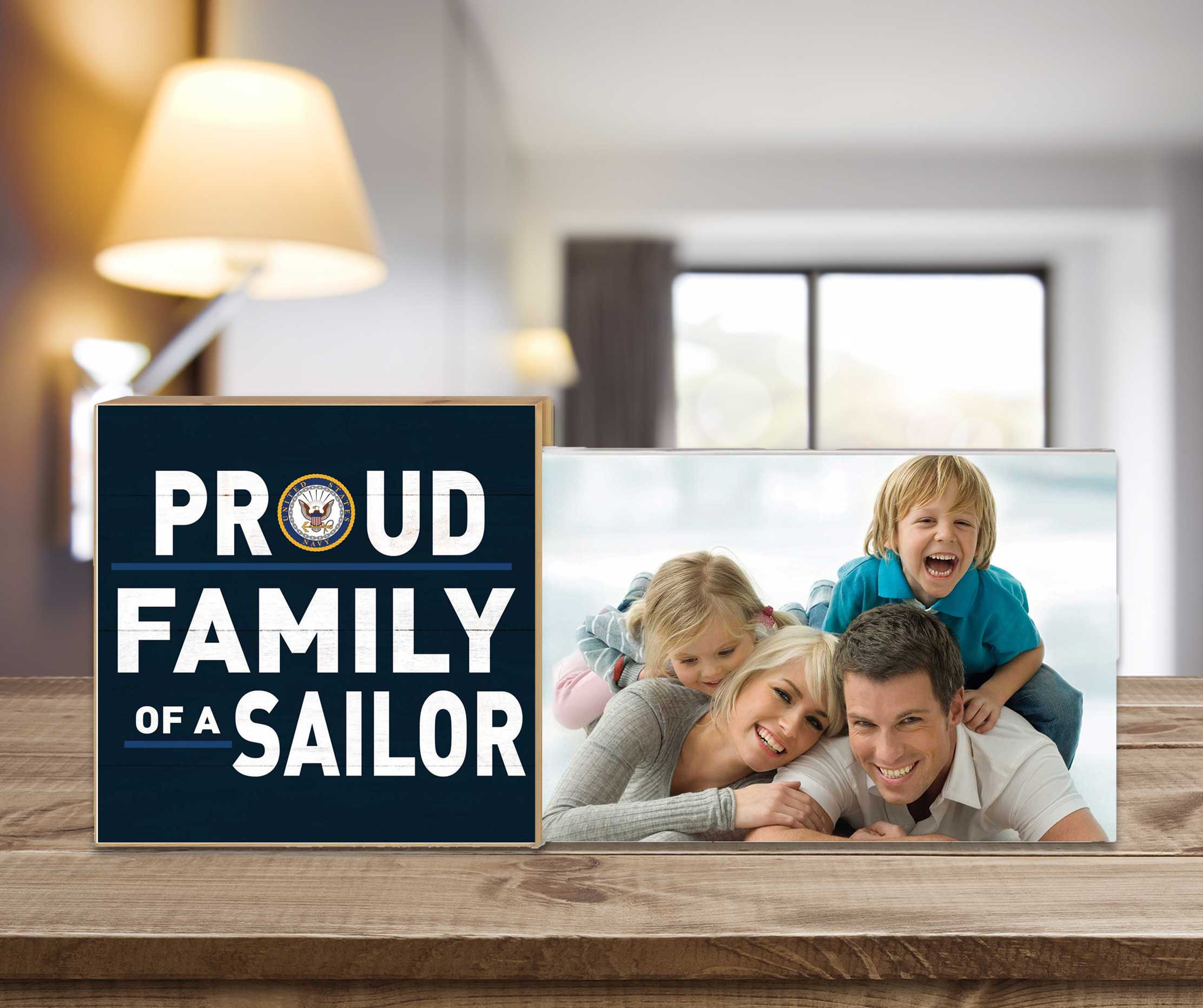 7.62 Design Navy cornice foto 4x6 Proud Family 5x10.5