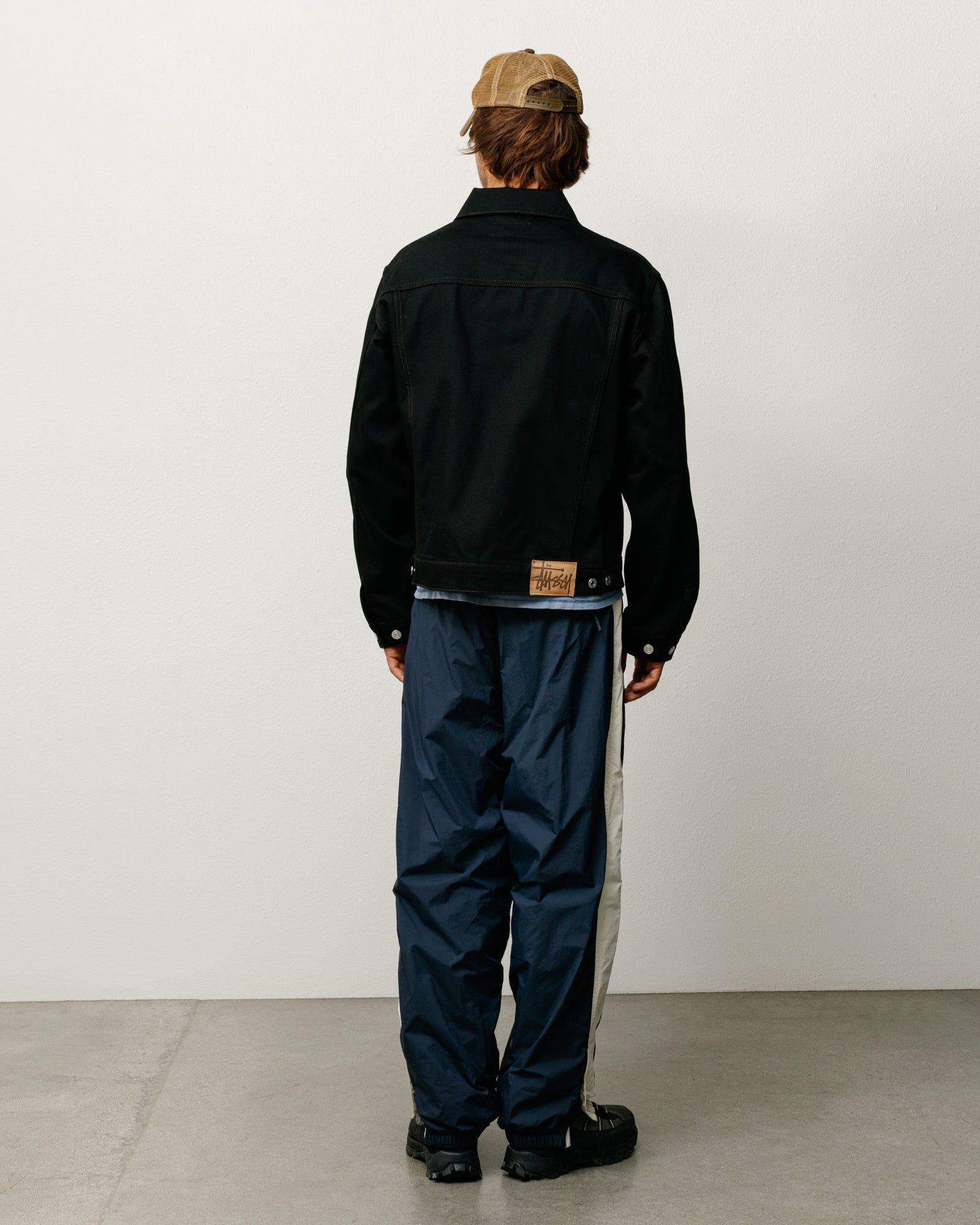 Stussy Denim Trucker Jacket giacca denim nero cuciture 100% cotone