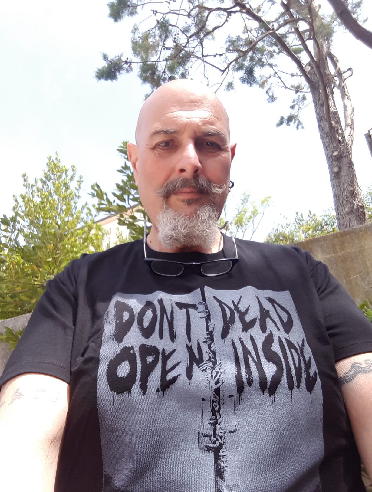 MAKAYA Dead Inside T-Shirt Uomo S Cotone Nera